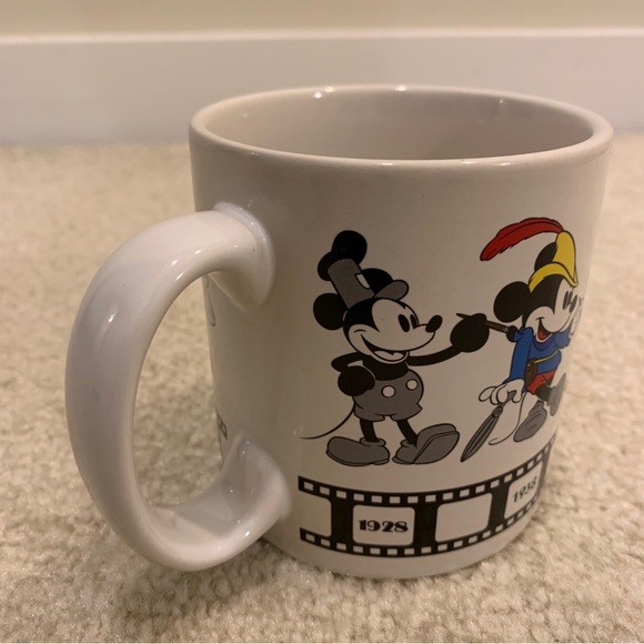 Disney Mickey Mouse Thru The Years Ceramic Coffee Tea Mug Cup Drinkware Applause - Picture 6 of 12